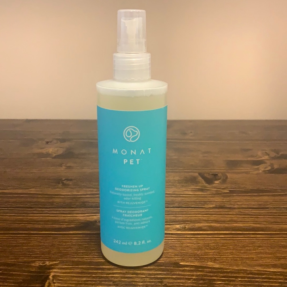 Monat Pet Spray